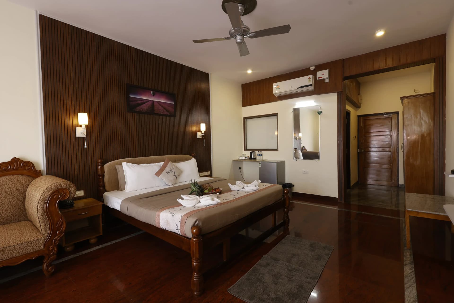 Deluxe Rooms